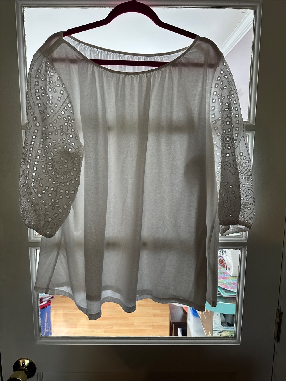 White Blouse with Eyelet Balloon Sleeves (3X)